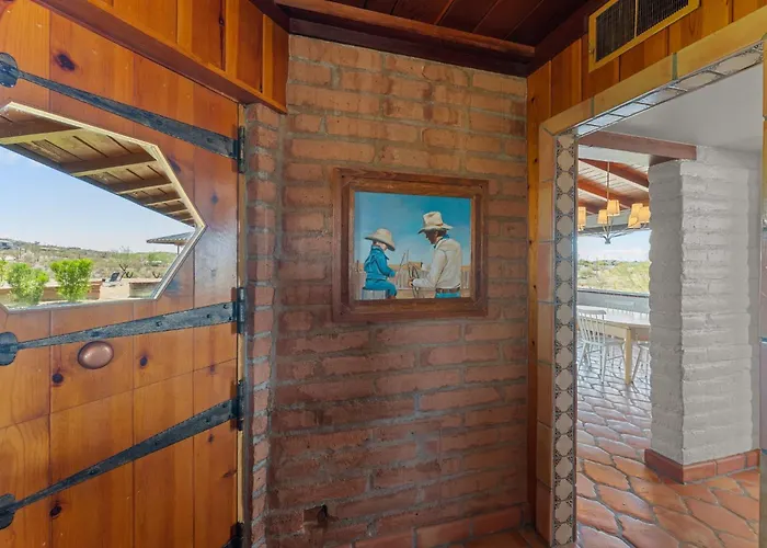 Luxury Horse Estate With Full Views Holiday home