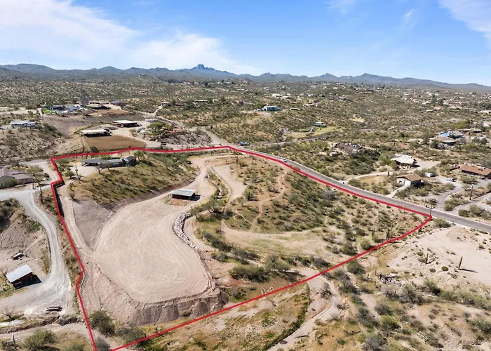 Luxury Horse Estate With Full Views Wickenburg