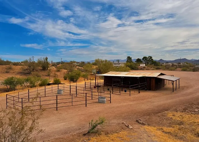 Luxury Horse Estate With Full Views Wickenburg